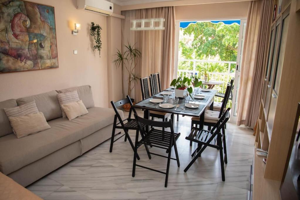 Piso Con Jardin Apartment Malaga Ngoại thất bức ảnh