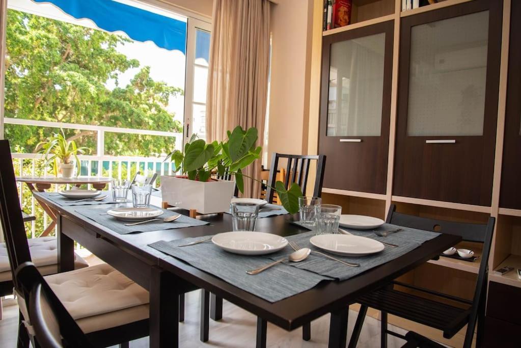Piso Con Jardin Apartment Malaga Ngoại thất bức ảnh