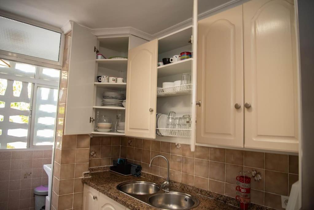 Piso Con Jardin Apartment Malaga Ngoại thất bức ảnh
